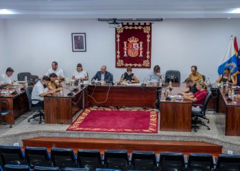 Mogán creará una oficina de apoyo a las familias afectadas por los planes de vivienda para facilitar el acceso a la propiedad de sus hogares