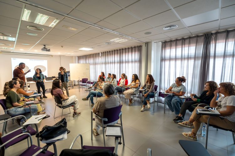 Santa Lucía se presenta a la convocatoria del gobierno canario para programas de atención a la Infancia y la Familia
