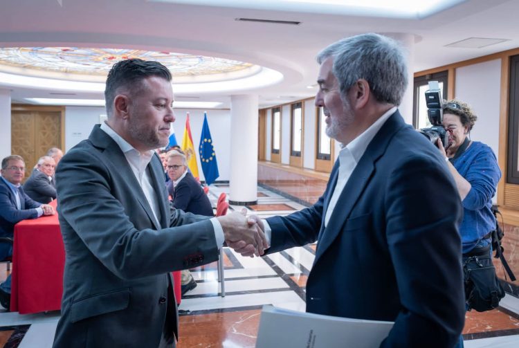 Primero Canarias y Coalición Canaria cierran el acuerdo para la candidatura de unidad canaria el 29-N