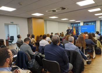 Una veintena de organizaciones canarias conoce en Bruselas herramientas y mecanismos de apoyo empresarial de la UE