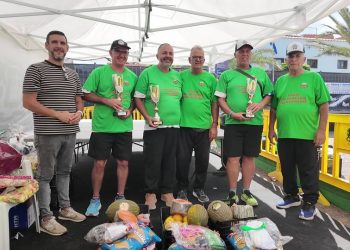 El Torneo de Petanca El Pilar reúne a 45 equipos en Las Majoreras