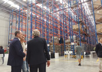 ICP Canarias potencia el tejido empresarial de Agüimes con una nave logística de 10.000 m2.