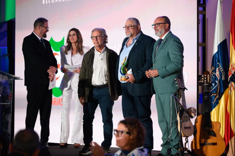 El proyecto de modernización de los Servicios Sociales de Santa Lucía queda finalista de los Premios FECAM