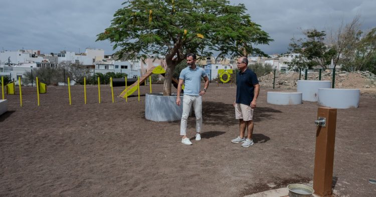 Concluye la renovación del parque canino de la calle Damasco