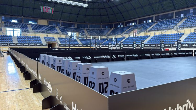Setecientos participantes en el HYBRIX Vecindario que se celebra este sábado en el Pabellón Municipal de Deportes