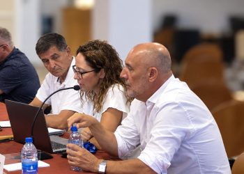 LA FORTALEZA DENUNCIA QUE SANTA LUCÍA DE TIRAJANA TERMINARÁ 2026 SIN PRESUPUESTO MUNICIPAL POR PRIMERA VEZ EN SU HISTORIA