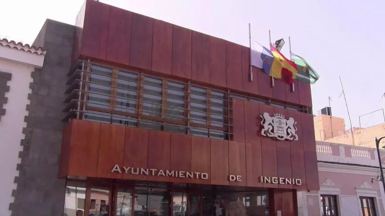 El PSOE acusa al Gobierno de Ingenio de apropiarse de logros ajenos en vivienda para tapar su incapacidad de gestión